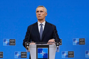 NATO Genel Sekreteri Jens Stoltenberg 3 Nisan 2023 'te Brüksel, Belçika' daki NATO genel merkezinde düzenlediği basın toplantısında konuştu..