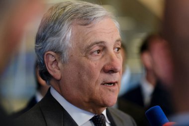 Dışişleri Bakanı Antonio Tajani, NATO dışişleri bakanlarının 5 Nisan 2023 'te Brüksel, Belçika' daki NATO genel merkezinde yaptıkları toplantıda basın toplantısında bir konuşma yaptı..