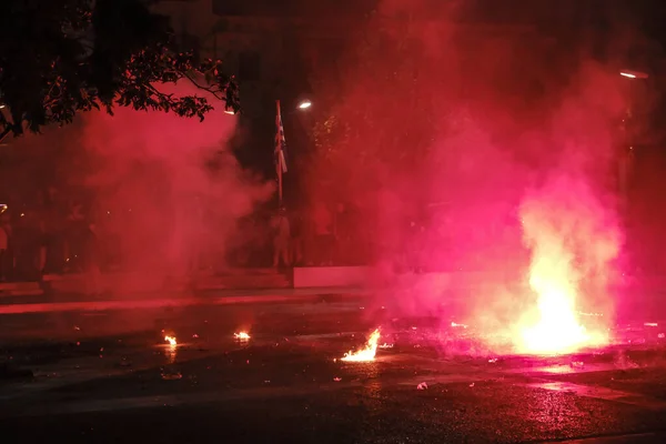 Benzínová Bomba Explodovala Během Oslav Pravoslavných Velikonoc Kostele Jiří Aténách — Stock fotografie