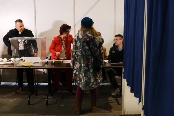 stock image People vote for the Turkish Presidential and General elections at a polling station in Brussels, Belgium on April 29, 2023.