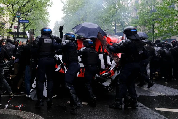 Poliția Revoltă Ciocnit Protestatarii Marja Mitingului Anual Mai Ziua Muncii — Fotografie, imagine de stoc