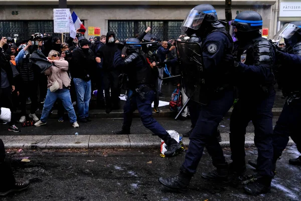 Policejní Nepokoje Střetly Demonstranty Postranních Liniích Každoročního Květnového Shromáždění Které — Stock fotografie