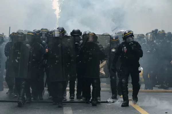 Police Émeute Crs Française Veille Lors Traditionnelle Marche 1Er Mai — Photo