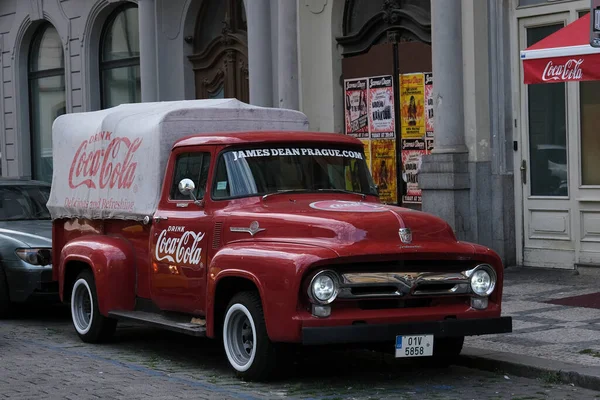 Vintage Car Coca Cola Company Seein Street Prague Czech July — Stock Photo, Image