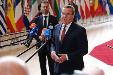 Savunma Bakanı Boris Pistorius, 23 Mayıs 2023 'te Belçika' nın Brüksel kentindeki Avrupa Konseyi genel merkezinde yapılacak AB Savunma Bakanları toplantısına katılmak üzere geldi..