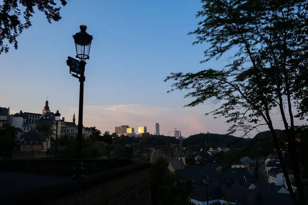 View Houses River Banks Alzette Luxembourg Jun 2023 — Stock Photo, Image