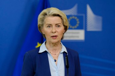 Avrupa Komisyonu Başkanı Ursula von der Leyen, Komisyon Heyeti 'nin Belçika' nın Brüksel kentindeki AB karargahında yaptığı toplantı sonrasında basın toplantısında konuştu. 20, 2023.