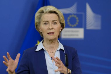 Avrupa Komisyonu Başkanı Ursula von der Leyen, Komisyon Heyeti 'nin Belçika' nın Brüksel kentindeki AB karargahında yaptığı toplantı sonrasında basın toplantısında konuştu. 20, 2023.
