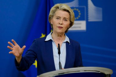 Avrupa Komisyonu Başkanı Ursula von der Leyen, Komisyon Heyeti 'nin Belçika' nın Brüksel kentindeki AB karargahında yaptığı toplantı sonrasında basın toplantısında konuştu. 20, 2023.