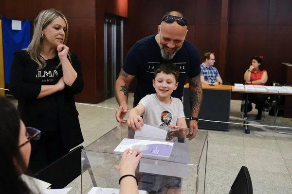Greek Citizens Living Abroad Vote Greek Legislative Election Polling Station — Stock Photo, Image