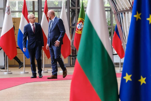 Президент Ради Чарльз Мішель Вітає Прем Міністра Болгарії Миколи Денкова — стокове фото
