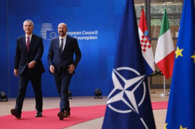 NATO Genel Sekreteri Jens Stoltenberg ve AB Konseyi Başkanı Charles Michel, 29 Haziran 2023 'te Brüksel, Belçika' da düzenlenen Avrupa Birliği zirvesine katılan basın mensuplarına konuştular.