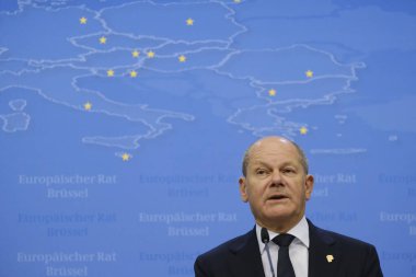 Almanya Başbakanı Olaf Scholz, 30 Haziran 2023 'te Brüksel' deki AB genel merkezinde yapılan AB Zirvesi sonuçları hakkında basın açıklaması yaptı..