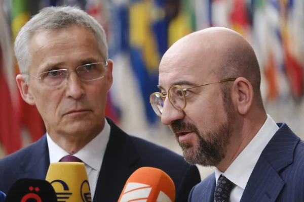 NATO Genel Sekreteri Jens Stoltenberg ve AB Konseyi Başkanı Charles Michel, 29 Haziran 2023 'te Brüksel, Belçika' da düzenlenen Avrupa Birliği zirvesine katılan basın mensuplarına konuştular.