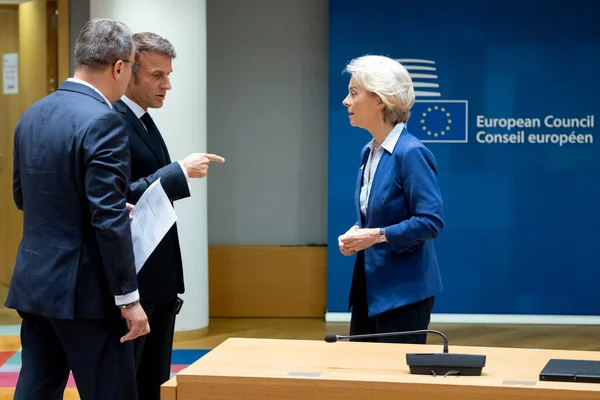 Europeiska Kommissionens Ordförande Ursula Von Der Leyen Anländer Till Toppmötet — Stockfoto