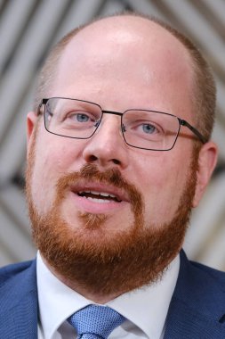 Eduard HULICIUS ve Dışişleri Bakanı, AB Dışişleri Konseyi 'nin (FAC) 20 Temmuz 2023' te Brüksel, Belçika 'daki AB genel merkezinde yaptığı toplantının sonuçları hakkında basın toplantısı düzenledi..