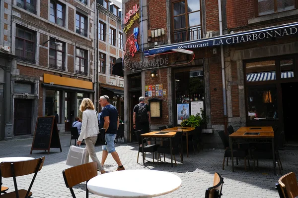 Εστιατόρια Και Καφέ Στο Κέντρο Της Πόλης Namur Στο Βέλγιο — Φωτογραφία Αρχείου