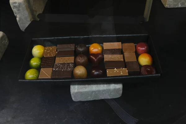 Chocolates Belgas Para Venda Pastelaria Centro Histórico Cidade Ghent Bélgica — Fotografia de Stock
