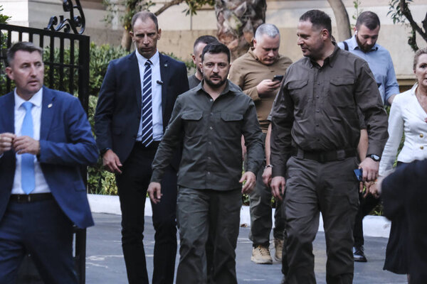  Президент Украины Владимир Зеленский и Андрей Ерма