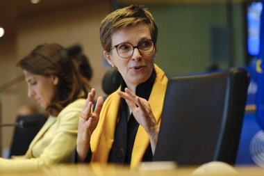 ECB Denetim Kurulu Başkanlığına aday gösterilen Claudia Buch, 20 Eylül 2023 'te Brüksel, Belçika' daki Avrupa Parlamentosu 'nda görülen duruşmasında.