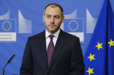 Ukrayna 'nın Restorasyondan Sorumlu Başbakan Yardımcısı Oleksandr KUBRAKOV' un 25 Eylül 2023 'te Brüksel, Belçika' daki ulaştırma altyapısı yatırımları hakkında basın brifingi.
