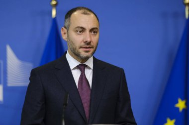 Ukrayna 'nın Restorasyondan Sorumlu Başbakan Yardımcısı Oleksandr KUBRAKOV' un 25 Eylül 2023 'te Brüksel, Belçika' daki ulaştırma altyapısı yatırımları hakkında basın brifingi.