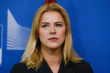 Avrupa Komisyonu Başkanı Ursula von der LEYEN ve Letonya Başbakanı Evika SILINA tarafından 27 Eylül 2023 'te Brüksel, Belçika' da yapılan basın açıklaması.