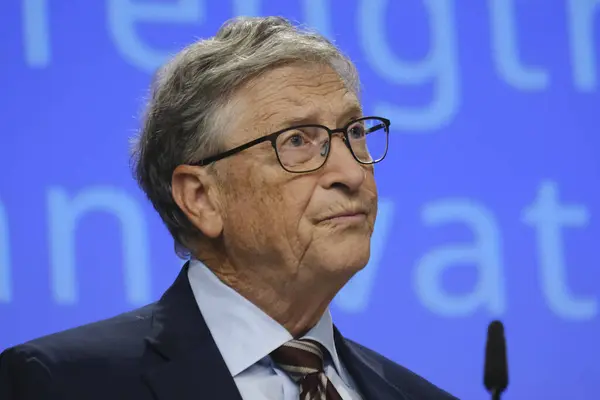 Eski Microsoft CEO 'su Bill Gates 11 Ekim 2023' te Brüksel, Belçika 'da çocuk felci imza töreninin kökünü kurutacak yeni bir finansman ortaklığının başlatılması sırasında.