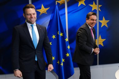 SYRIZA lideri Stefanos Kasselakis, Avrupa Komisyonu Başkan Yardımcısı Margaritis Schinas ile 8 Kasım 2023 'te Brüksel' de bir araya geldi..