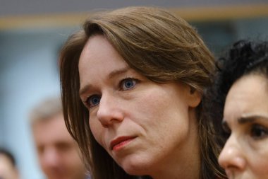 Dışişleri Bakanı Hanke Bruins Slot, AB dışişleri bakanlarının 13 Kasım 2023 'te Brüksel, Belçika' daki Avrupa Konseyi binasına bir toplantısı için geldi.