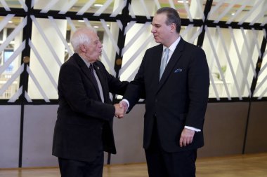 Filip IVANOVIC ve Dışişleri Bakanı, AB ve Batı Balkanlar dışişleri bakanlarının 13 Kasım 2023 'te Brüksel, Belçika' daki Avrupa Konseyi binasına bir toplantısı için geldi.