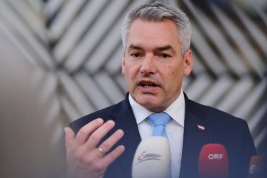 Avusturya Federal Başbakanı Karl Nehammer 27 Ekim 2023 'te Brüksel, Belçika' daki AB genel merkezine bir AB Zirvesi için geldi..