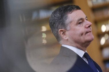  Maliye Bakanı Paschal DONOHOE, Eurogroup Maliye Bakanlarının 15 Ocak 2024 'te Brüksel, Belçika' daki Avrupa Konseyi 'nde yapacağı toplantıya katılmak üzere geliyor..