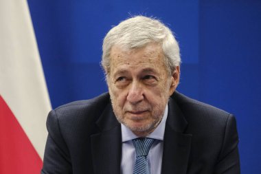 Alberto van Klaveren, 13 Aralık 2023 'te Brüksel, Belçika' da yapılan basın toplantısında Şili Dışişleri Bakanı..