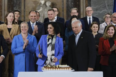 Hacı LAHBIB, Dışişleri Bakanı ve Joseph Borrell 3 Şubat 2024 'te Belçika' nın Brüksel kentinde düzenlenen Beden Eğitimi Konseyi 'nin 50. yıldönümü kutlamalarında.