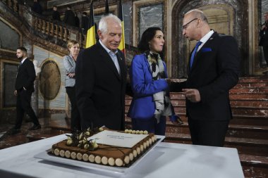 Hacı LAHBIB, Dışişleri Bakanı ve Joseph Borrell 3 Şubat 2024 'te Belçika' nın Brüksel kentinde düzenlenen Beden Eğitimi Konseyi 'nin 50. yıldönümü kutlamalarında.