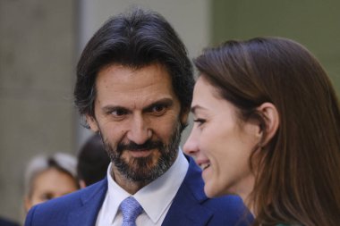 Robert Kalinak, Savunma Bakanı aile fotoğrafı için 15 Şubat 2024 'te Brüksel, Belçika' daki NATO karargahına geldi..