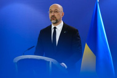 AB Komisyonu Başkanı Ursula von der Leyen ile Ukrayna Başbakanı Denys Shmyhal arasında 20 Mart 2024 'te Brüksel, Belçika' daki AB genel merkezinde yapılan basın açıklamaları.