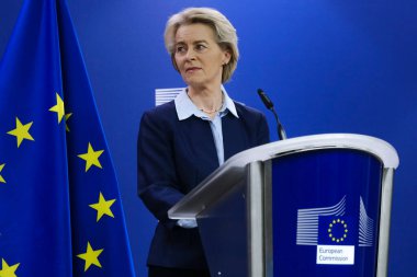 AB Komisyonu Başkanı Ursula von der Leyen 'in eski Finlandiya Cumhurbaşkanı Sauli Niinisto ile 20 Mart 2024' te Brüksel, Belçika 'daki AB genel merkezinde yaptığı basın toplantısında.