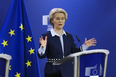 AB Komisyonu Başkanı Ursula von der Leyen 'in eski Finlandiya Cumhurbaşkanı Sauli Niinisto ile 20 Mart 2024' te Brüksel, Belçika 'daki AB genel merkezinde yaptığı basın toplantısında.