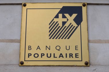 Groupe Bankasının Paris, Fransa 'daki banka şubesinin dış görüntüsü, 31 Mart 2024.