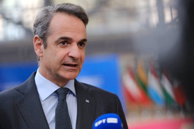 Yunanistan Başbakanı Kyriakos Mitsotakis 18 Nisan 2024 'te Brüksel, Belçika' da düzenlenen gayrı resmi Avrupa Birliği liderleri zirvesinde basına konuştu.