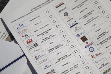 15 Mayıs 2024 'te Brüksel, Belçika' da yapılacak Avrupa seçimleri için Yunan posta oylaması.