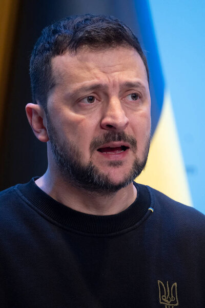 Президент Украины Владимир Зеленский и премьер-министр Бельгии Александр Де Кроо провели 28 мая 2024 года совместную пресс-конференцию в резиденции премьер-министра в Брюсселе, Бегиум