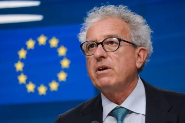 Pierre Gramegna, ESM Müdürü 13 Mayıs 2024 'te Brüksel, Belçika' da düzenlediği basın toplantısında.