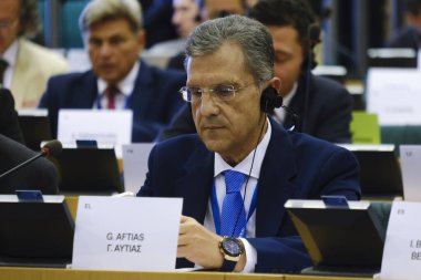 Georgios AFTIAS, MEP, 4 Eylül 2024 'te Avrupa Parlamentosu, Brüksel, Belçika' daki bir Parlamento komitesine katıldı.