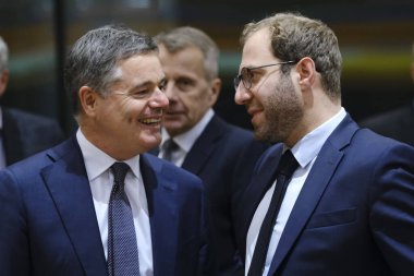 Eurogroup Başkanı Paschal Donohoe, 4 Kasım 2024 'te Brüksel, Belçika' daki Avro Bölgesi maliye bakanları toplantısının başında