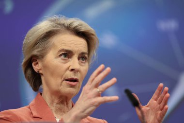 Avrupa Komisyonu Başkanı Ursula von der LEYEN ve İcra Kurulu Başkan Yardımcısı Stephane SEJOURNE 'nin 29 Ocak 2025' te Brüksel, Belçika 'da düzenlediği basın toplantısında,.