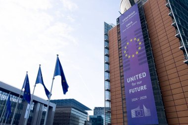 Avrupa Komisyonu 'nun Brüksel, Belçika merkezinin 14 Ocak 2025 tarihli dış görünümü.