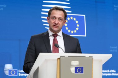 Avrupa Tarım ve Gıda Komiseri Christophe HANSEN 'in basın toplantısı, Belçika' nın Brüksel kentindeki Tarım ve Balıkçılık Konseyi 'nin ardından 24 Şubat 2025.